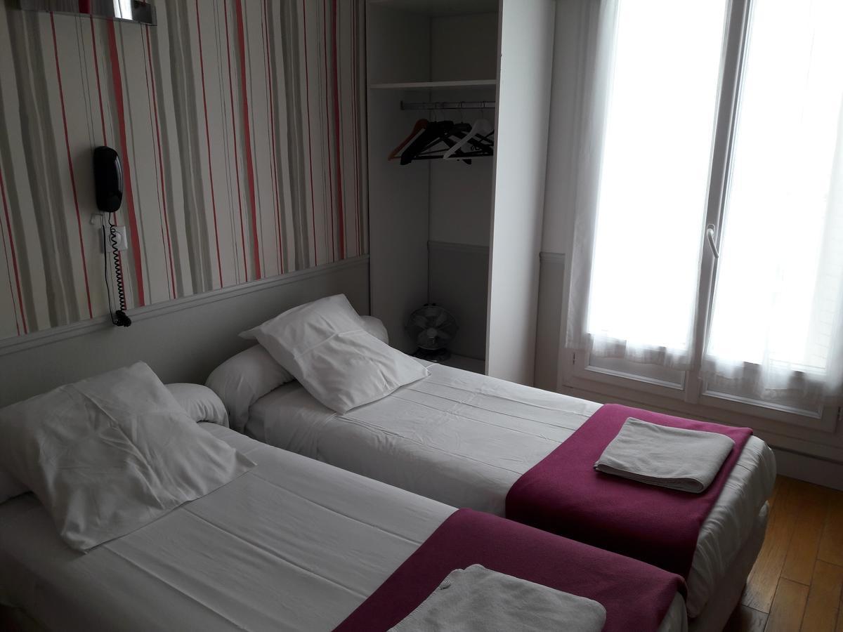 巴黎 完美旅舍旅舍 客房 照片 A typical room at a Campanile hotel